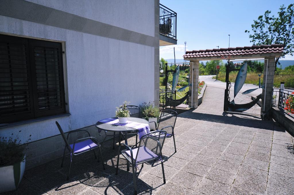 Guesthouse Rutar Rupa Exterior foto